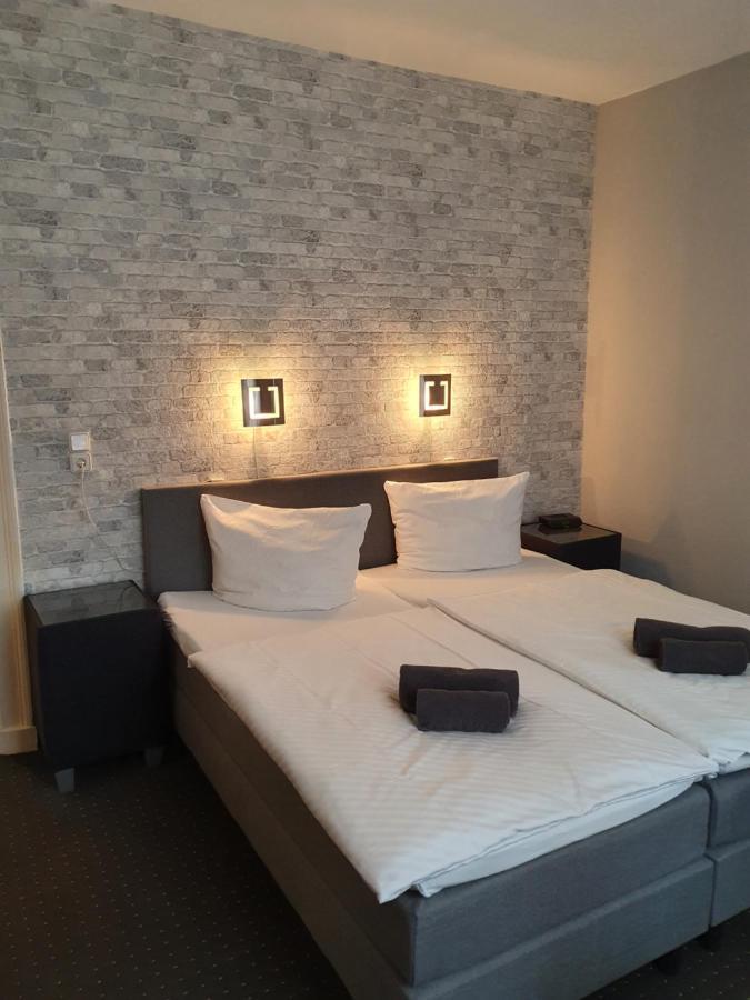 Hotel Restaurant Zum Hollaender Hof Bad Arolsen Eksteriør bilde