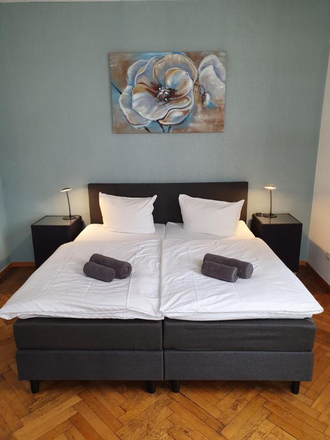 Hotel Restaurant Zum Hollaender Hof Bad Arolsen Eksteriør bilde